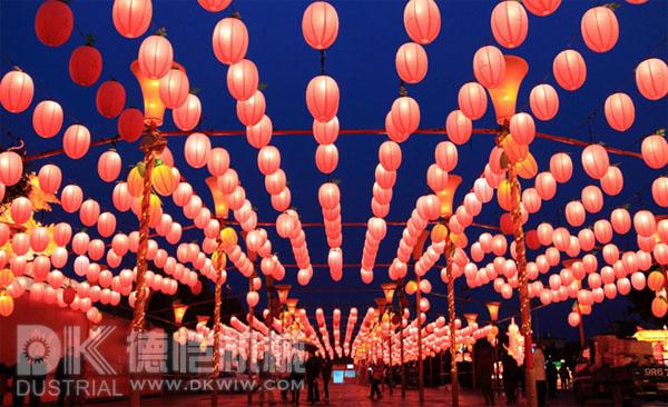 德愷包裝機械 枕式包裝設備 封切設備 管材包裝設備 廣東德愷機械有限公司 佛山德愷機械有限公司 德愷機械包裝機 佛山德愷包裝機 廣東德愷包裝機 佛山德愷包裝機 枕式包裝機廠家 自動整理包裝機 封切收縮機 立式包裝機 稱重充填設備 提升輸送設備 封切收縮機 高速邊封包裝機 高速邊封收縮包裝機 全自動直進料袖口式包裝機 高速恒溫熱收縮包裝機 全自動封切包裝機 回轉(zhuǎn)式枕式包裝機 回轉(zhuǎn)伺服式枕式包裝機 下走紙枕式包裝機 往復式枕式包裝機 回轉(zhuǎn)式枕式包裝機 不銹鋼理料線食品包裝機廠家 餅干包裝機 伺服包裝機